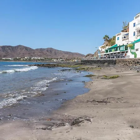 Playitas شقة